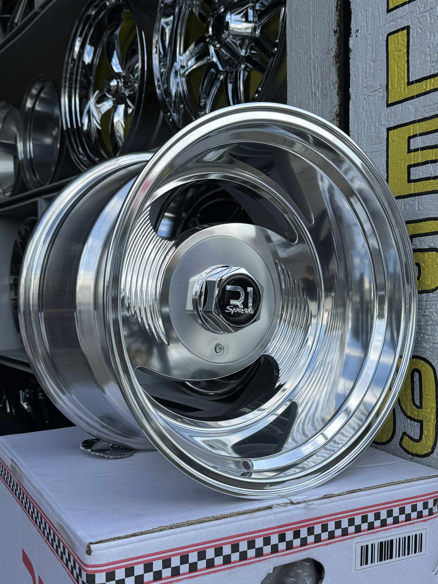 17x11 Classic Dual Spoke 5x5 c10 c1500