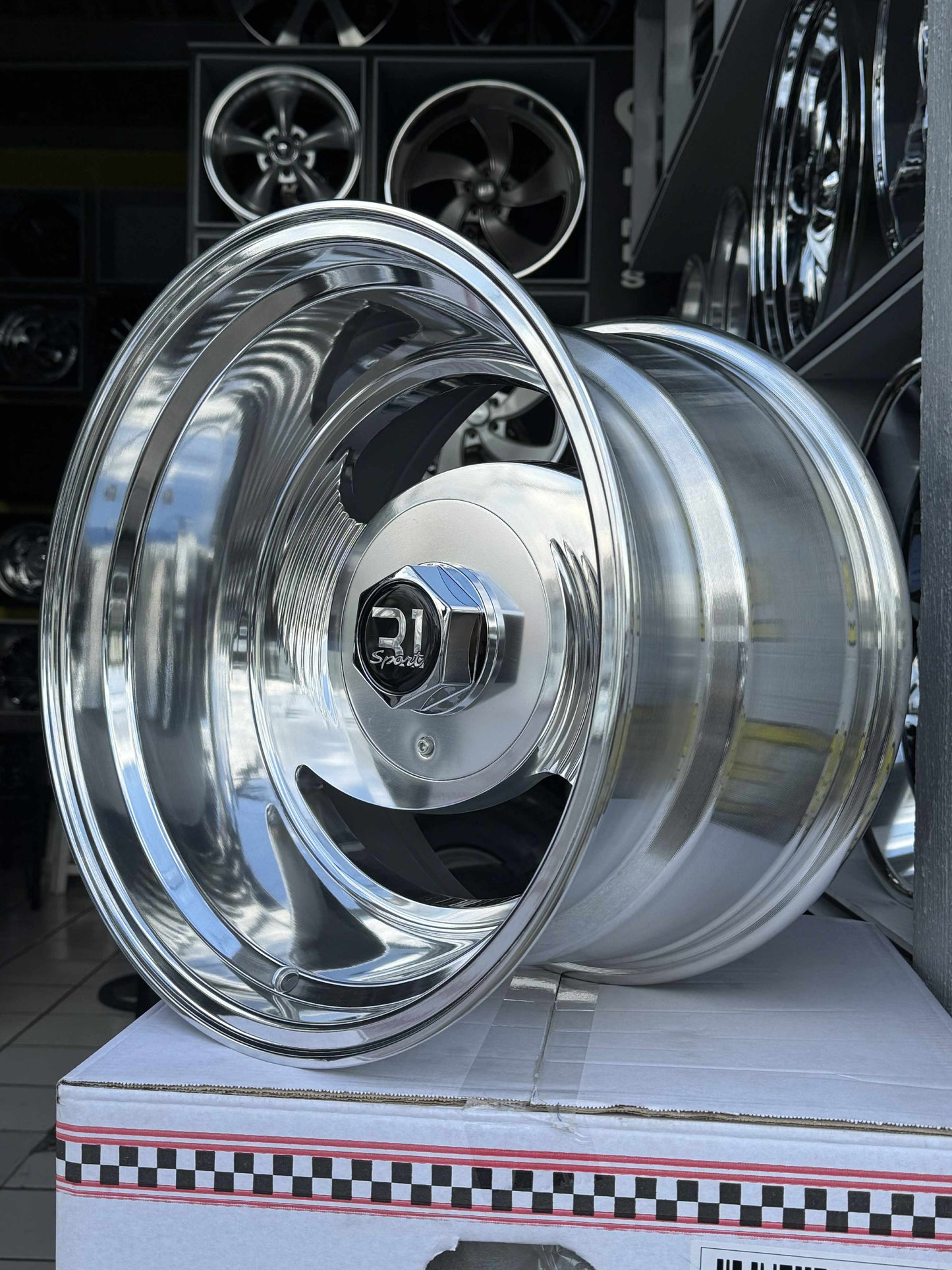 17x11 Classic Dual Spoke 5x5 c10 c1500