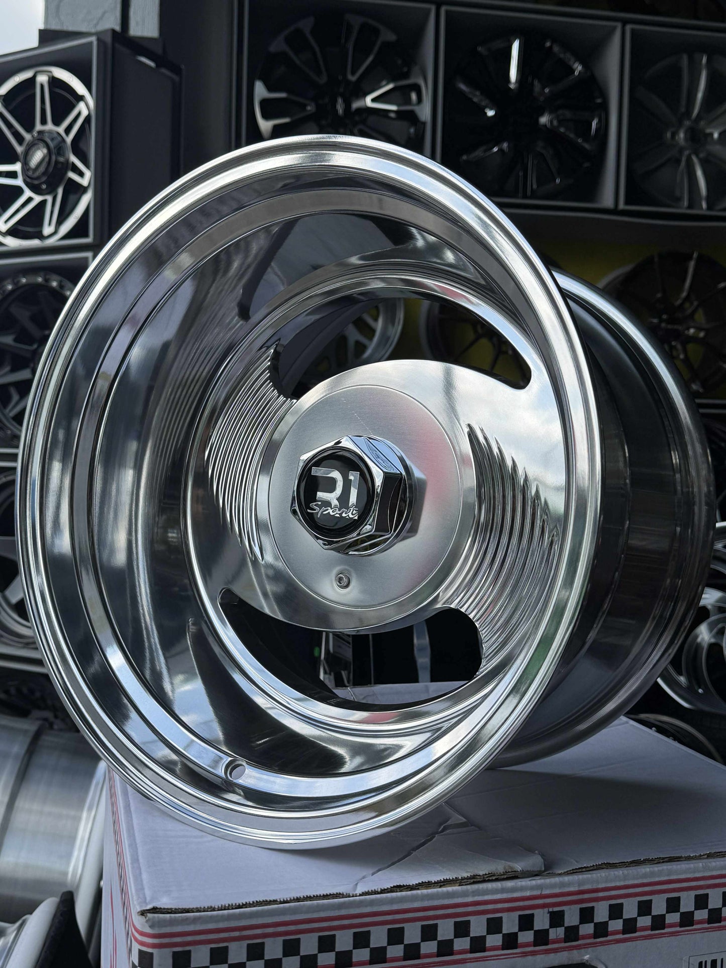 17x11 Classic Dual Spoke 5x5 c10 c1500